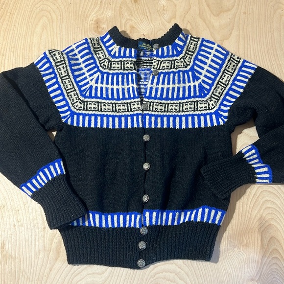 Vintage Sweaters - Vintage handmade Norwegian sweater all wool